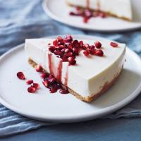 Greek Yogurt Cheesecake with Pomegranate Syrup_image
