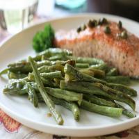 Roasted Green Beans with Dill Vinaigrette image
