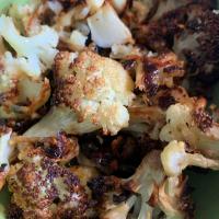 Roasted Cauliflower with Cheese_image