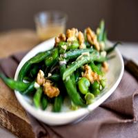Green Bean and Fava Bean Salad With Walnuts_image