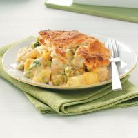 Chicken Potpie with Cheddar Biscuit Topping_image