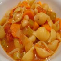 Vegetarian Hearty Soup image