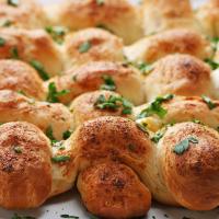 Pull-Apart Breadstick Blanket Recipe by Tasty_image