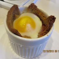 Baked Eggs in Maple Toast Cups image