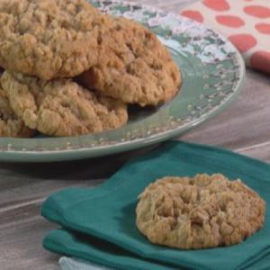 Mari's Homemade Oatmeal Cookies_image