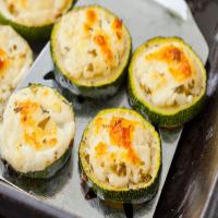 Cheesy Broiled Zucchini Slices_image