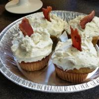 Buttermilk Maple-Bacon Cupcakes image