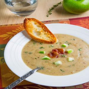 Roasted Apple and Aged White Cheddar Soup Recipe_image