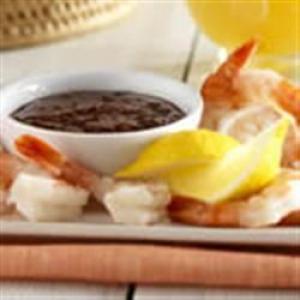 Raspberry Cocktail Sauce with Chilled Shrimp_image