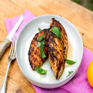 Lemon and Thyme Grilled Chicken Breasts_image
