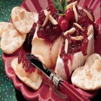 Brie with Cranberry Chutney_image