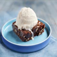 Chewy, Salty Peanutty Caramel Brownies_image