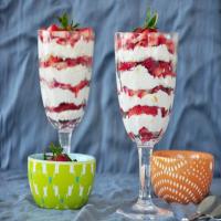 Strawberry Cheesecake Trifle_image