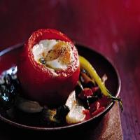 Romaine- and Egg-Stuffed Tomatoes with Pancetta_image