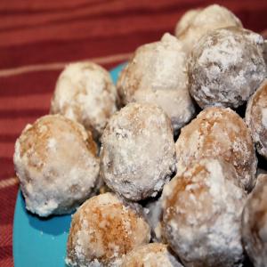 Almond Macaroons (Makroul El Louse)_image