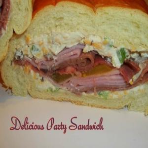 Delicious Party Sandwich_image