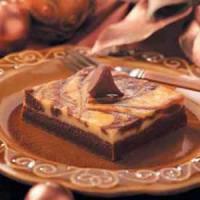 Chocolate-Marbled Cheesecake Dessert_image