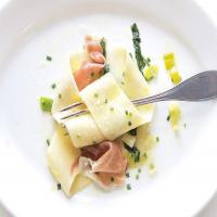 Pappardelle with Arugula and Prosciutto image