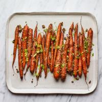 Larder's Smoked Carrots With Roasted Yeast_image