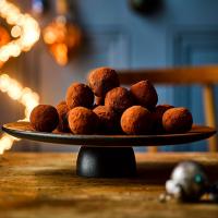 Vegan chocolate truffles_image