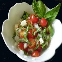 Vidalia Onion, Tomato and Basil Salad image