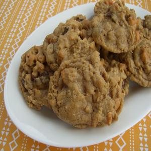 Cashew, Chocolate, and Butterscotch Cookies_image