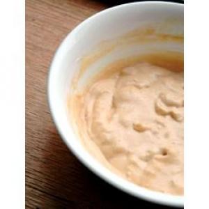 Chilled Russian Salad Dressing_image
