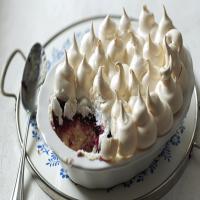 Mary Berry's queen of puddings_image