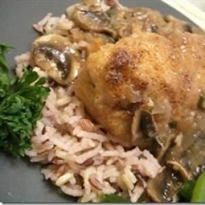Port And Mushroom Sauce Chicken_image