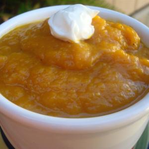 Roasted Butternut Squash, Garlic, and Apple Soup_image