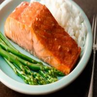 Grilled Salmon with Honey-Soy Marinade_image