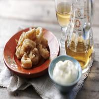 Deep fried calamari with garlic and lemon mayonnaise_image