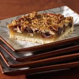 Lite Chocolate Pecan Pie Bars_image