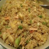Quinoa Salad With Mangoes and Curry Dressing_image