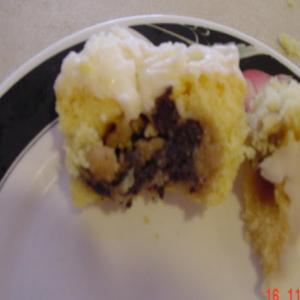 Cookie dough cupcakes_image