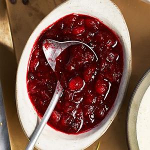 Sloe gin cranberry sauce_image