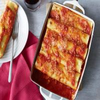 Italian Sausage, Spinach, and Ricotta Cannelloni image