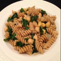 Garbanzo Bean and Kale Pasta Recipe - (4.5/5) image