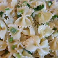 Garlic and Green Onion Pasta Salad_image