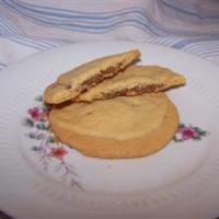 Peanut Butter Chocolate Sandwich Cookies_image