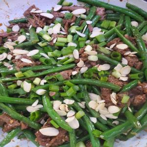 Ginger Beef and green beans_image