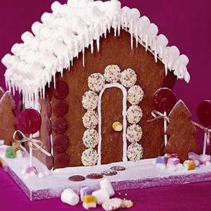 Gingerbread cookie cottage image