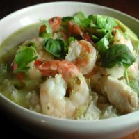 Green Curry With Shrimp and Fish (Kaeng Khiao) image