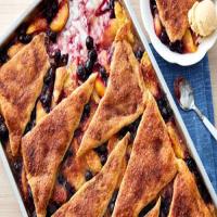 Peach-Blueberry Crescent-Topped Sheet-Pan Dessert_image