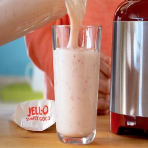Vanilla & Mixed Berry Pudding Smoothie Recipe image