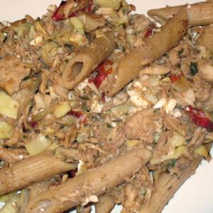 Pasta With Tuna, Artichokes and Peppers_image