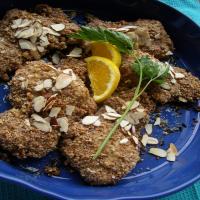 Almond-Crusted Catalan Chicken_image