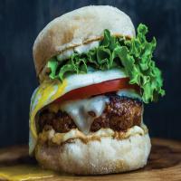 Breakfast Sandwiches with Chile-Fennel Sausage Patties_image