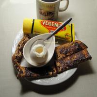 Egg and Vegemite Soldiers_image