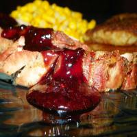 Savoury Tenderloin With Red Currant Sauce_image